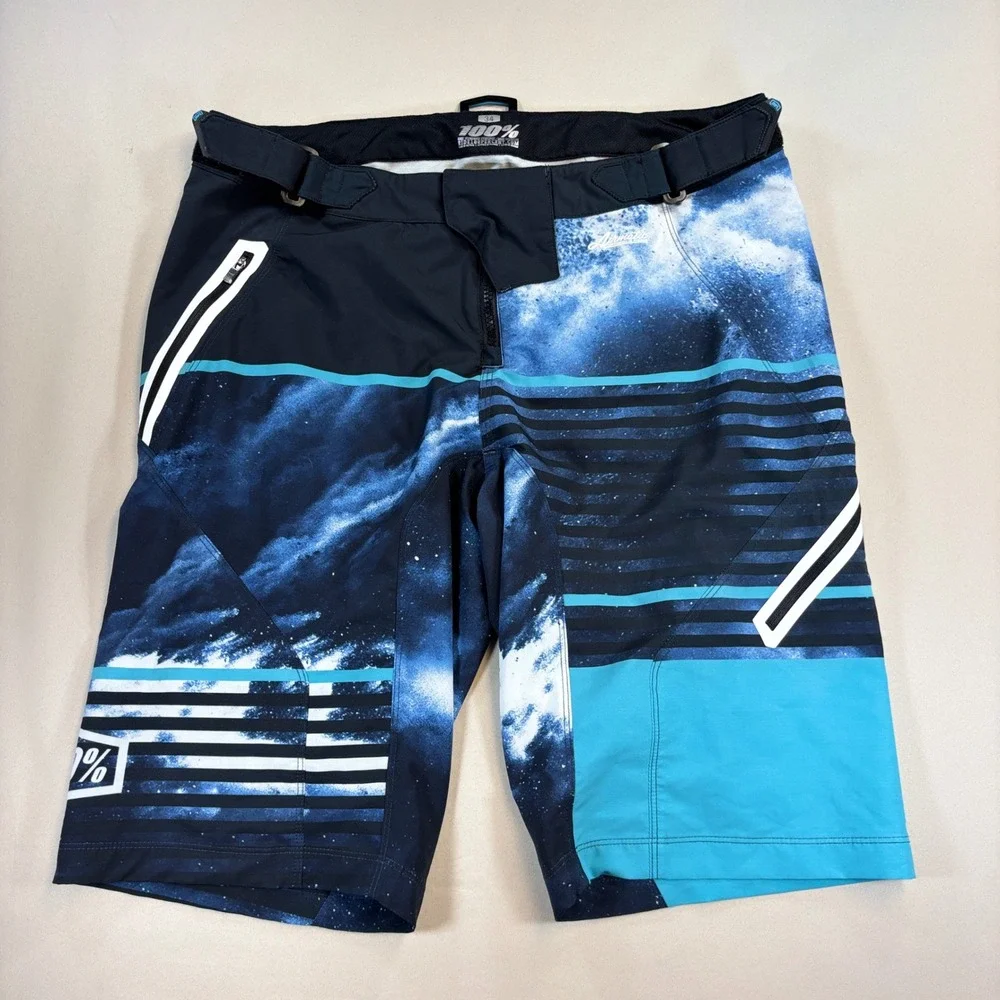 100% Airmatic Shorts Mens 34 Blue Galaxy MTB Mountain Bike Performance Trail